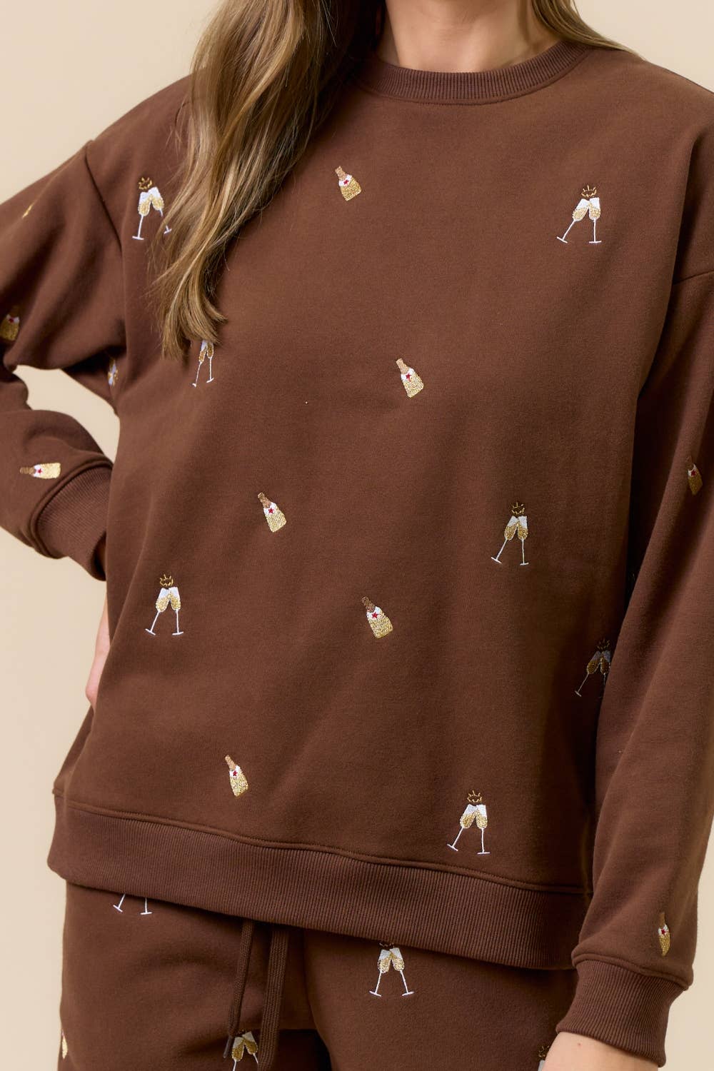 Embroidered Champagne Set Brown