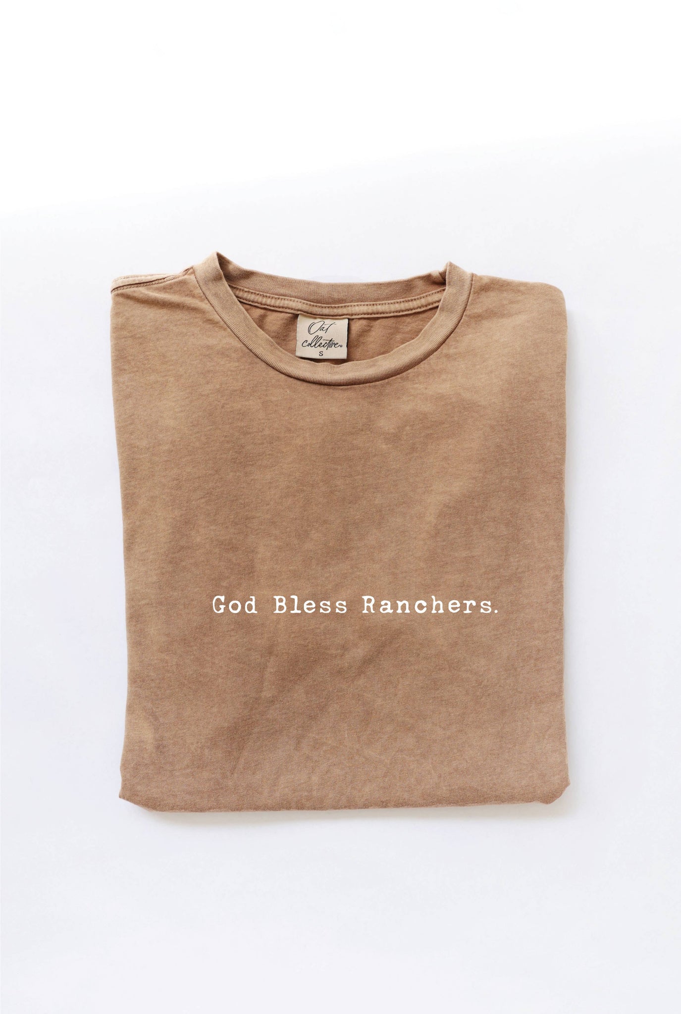GOD BLESS RANCHERS. Mineral Graphic Top: TOAST / L