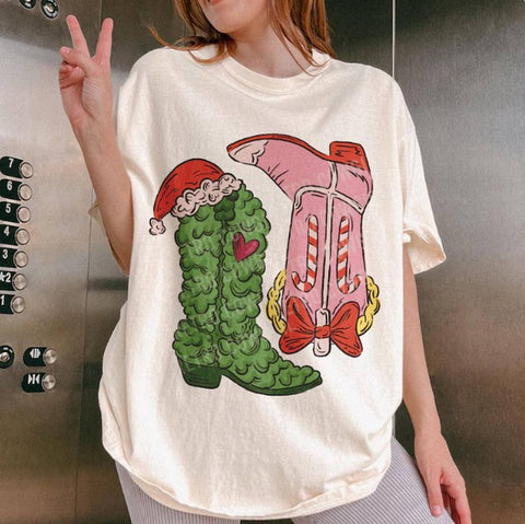 Grinch Boot Tee